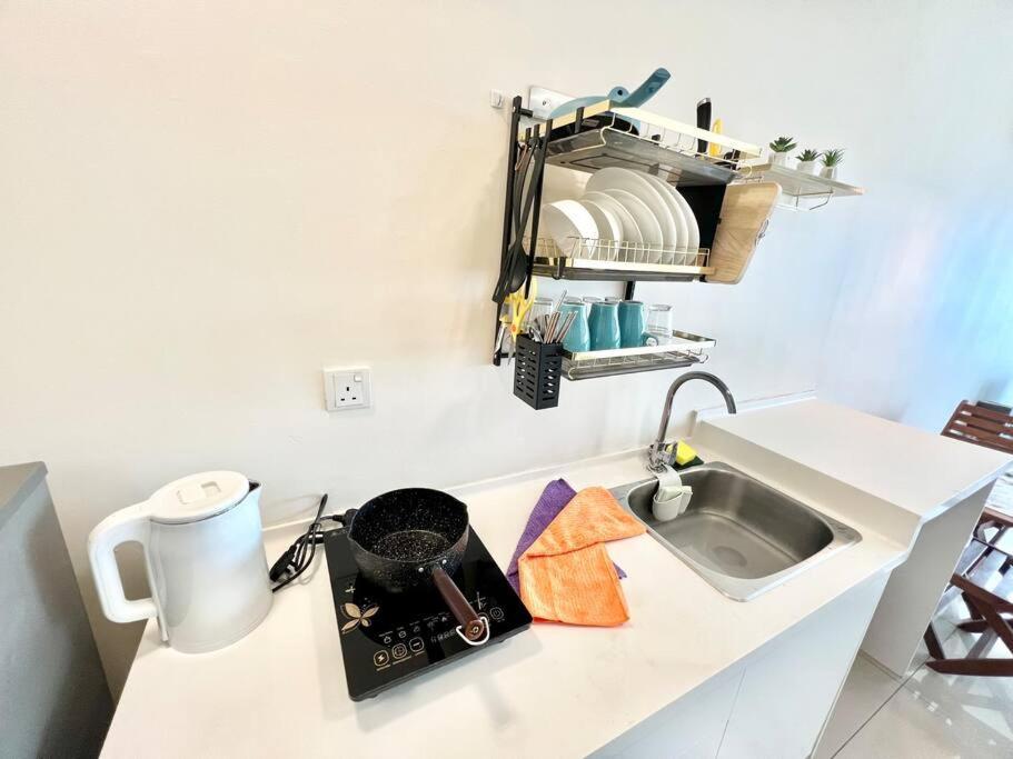 B Setia Alam 1-5 Pax Cozy Home Wifi&Tv Studio 3 Beds Trefoil Shah Alam Exterior photo